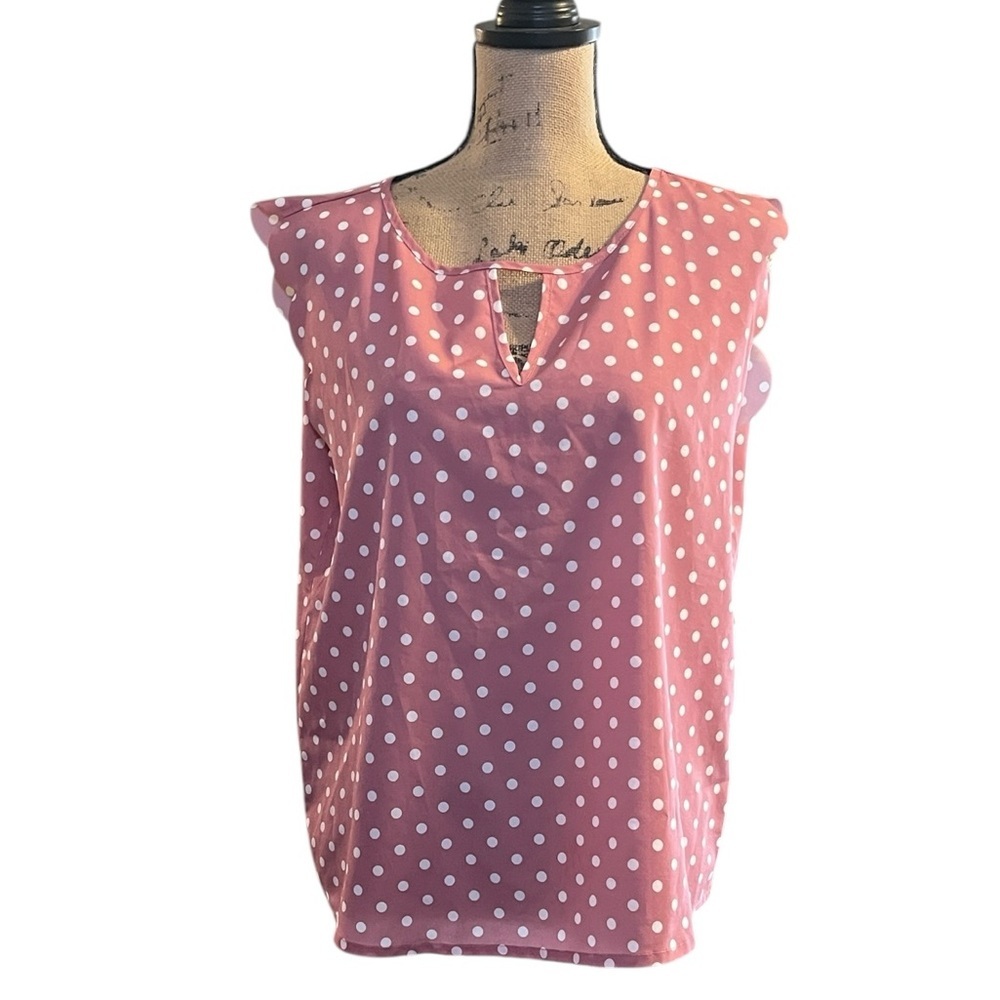 SHEIN Scalloped Sleeveless Dusty Rose and White Polka Dot Blouse